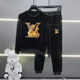 Picture of LV Sweater Suits _SKULVM-5XLkdtr4441078